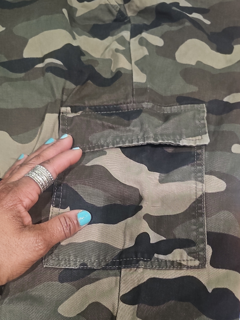 H&M Men's Size 10 Camouflage Cargo Pants in Olive & Dark Green 100% ALGODON - Picture 9 of 11